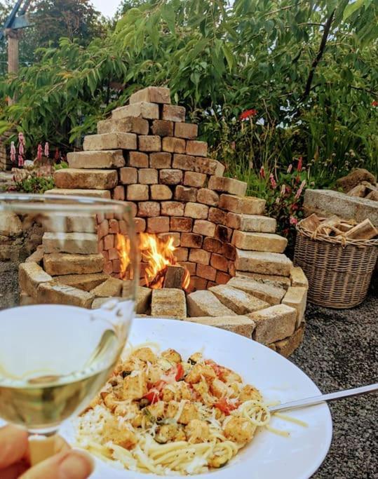 Secluded Private Cottage Hot-Tub, Sauna & Fire-Pit Carrick on Shannon Exterior foto